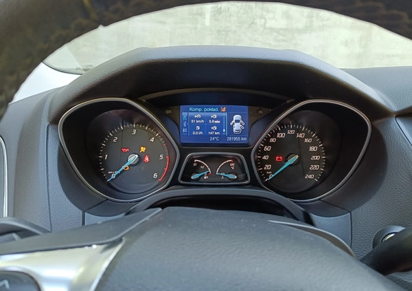 Ford Focus cena 27800 przebieg: 282100, rok produkcji 2011 z Wąchock małe 562
